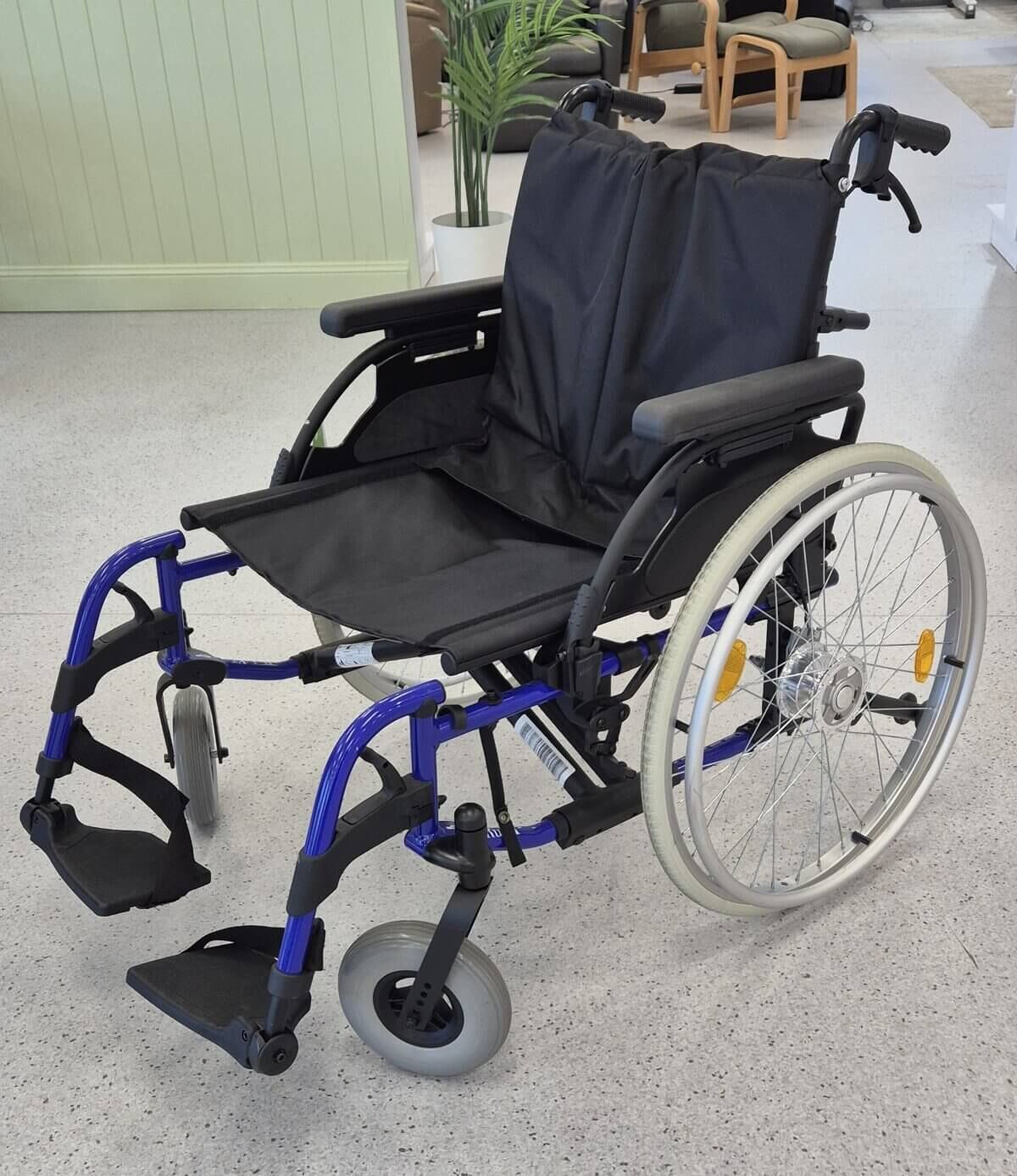 Breezy Rubix 2 Self-Propel Wheelchair - 56cm Seat Width