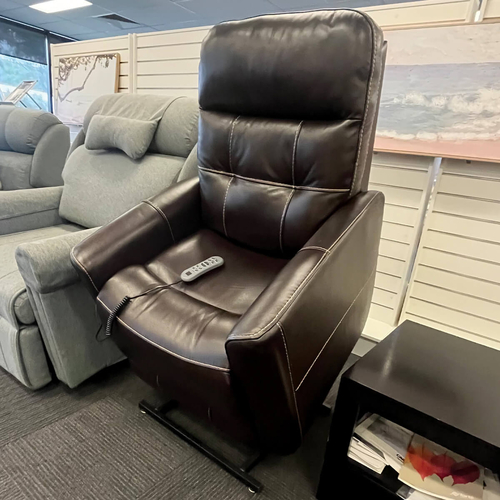 Ealing Quad Motor Lift Chair - Chestnut